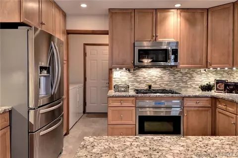 1200 Colony Trl, Lanexa, VA 23089 photo 44