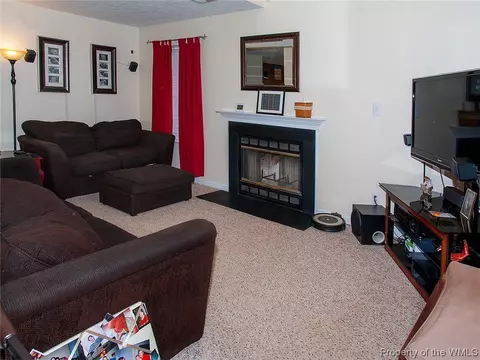 105 Bruton Dr, Williamsburg, VA 23185 photo 6