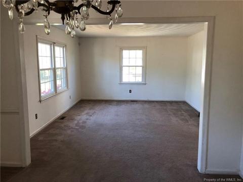 305 Sea Breeze Ct, Hampton, VA 23669 photo 6