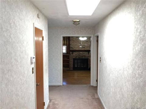 305 Sea Breeze Ct, Hampton, VA 23669 photo 8