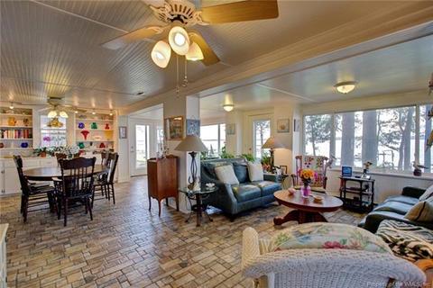6815 Riverview Park Cir, Gloucester, VA 23061 photo 11