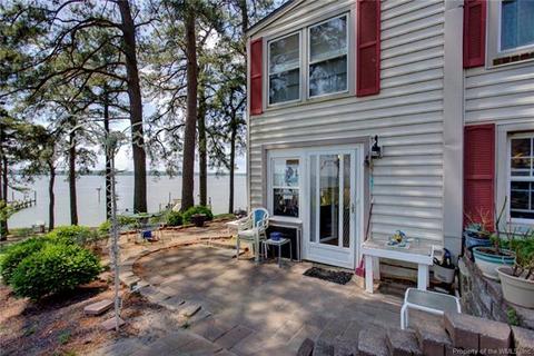 6815 Riverview Park Cir, Gloucester, VA 23061 photo 28