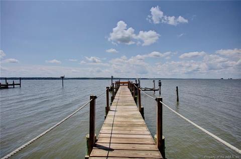 6815 Riverview Park Cir, Gloucester, VA 23061 photo 38