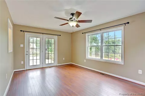 911 Riverside Dr, Lanexa, VA 23089 photo 18