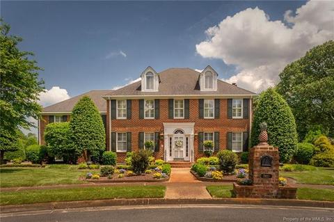 3921 Oak Dr E, Chesapeake, VA 23321 photo 1
