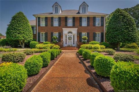 3921 Oak Dr E, Chesapeake, VA 23321 photo 2