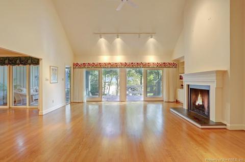 172 Warehams Pt, Williamsburg, VA 23185 photo 10