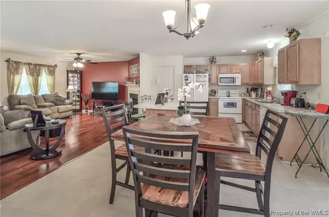 7602 Cypress Dr, Lanexa, VA 23089 photo 11