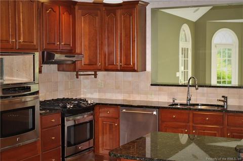 113 Landsdown, Williamsburg, VA 23188 photo 8