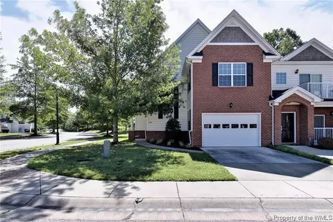 2001 Rustads Cir, Williamsburg, VA 23188 photo 2
