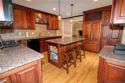 10 Hampton Ky, Williamsburg, VA 23185 photo 7