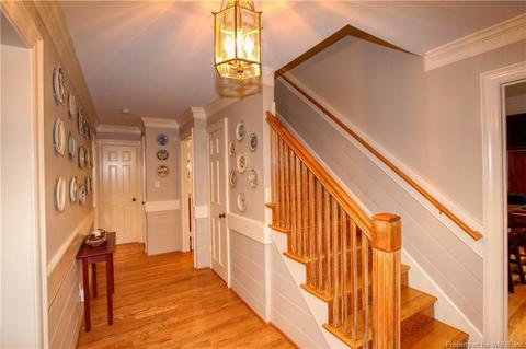 10 Hampton Ky, Williamsburg, VA 23185 photo 2