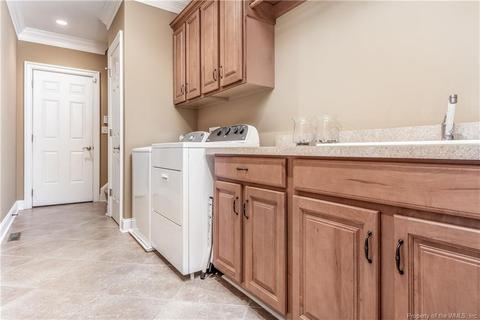 108 Kersten, Williamsburg, VA 23188 photo 32