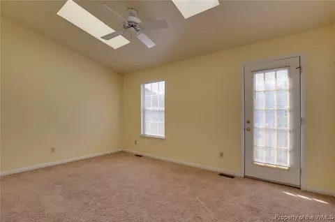 1 Hackberry Pl, Hampton, VA 23666 photo 28