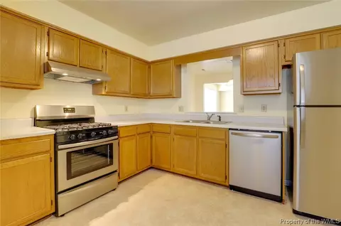 1 Hackberry Pl, Hampton, VA 23666 photo 4