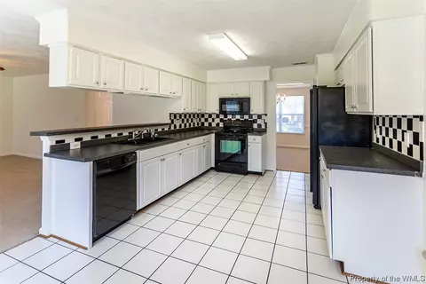 99 Treslyn Trce, Hampton, VA 23666 photo 11