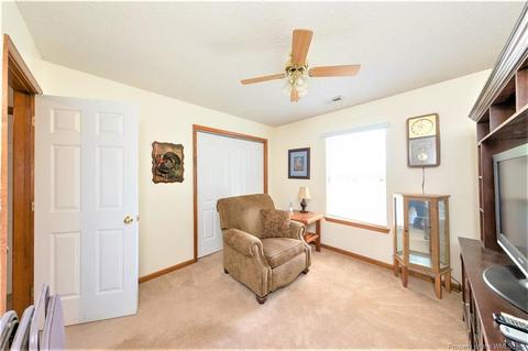 4 Holloway Dr, Hampton, VA 23666 photo 33