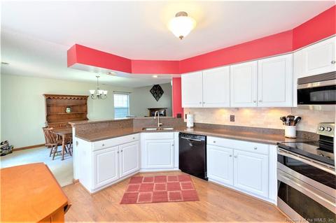 4 Holloway Dr, Hampton, VA 23666 photo 14
