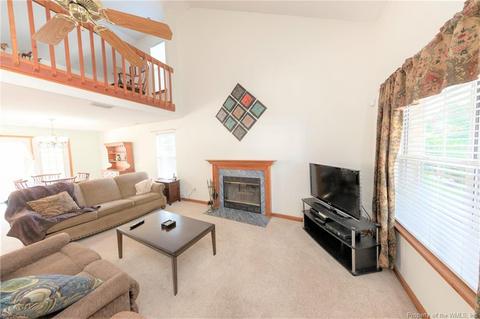 4 Holloway Dr, Hampton, VA 23666 photo 5