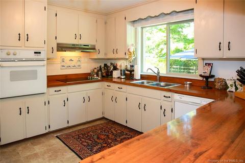 298 E Queens Dr, Williamsburg, VA 23185 photo 21