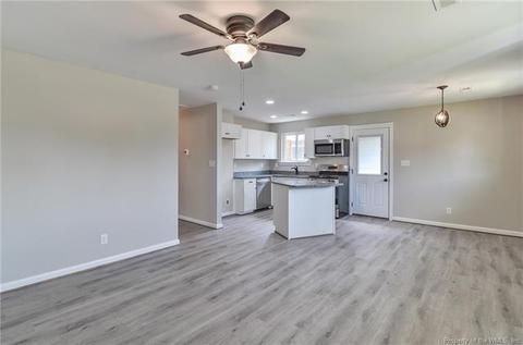 204 Taylor Ave W, Hampton, VA 23663 photo 5
