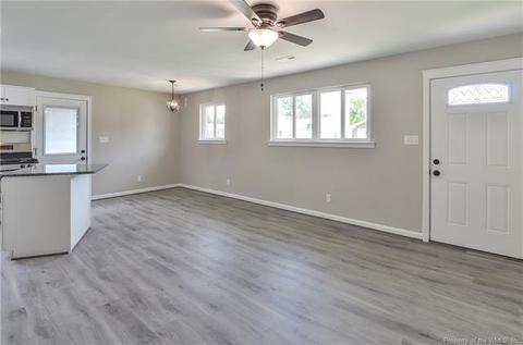 204 Taylor Ave W, Hampton, VA 23663 photo 7