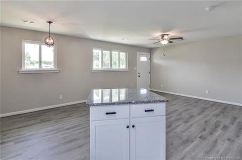 204 Taylor Ave W, Hampton, VA 23663 photo 12