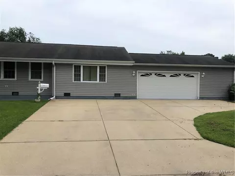 164 Trinity Ln, Hampton, VA 23669 photo 2