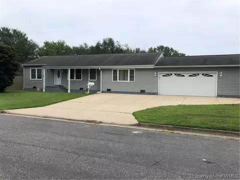 164 Trinity Ln, Hampton, VA 23669 photo 1
