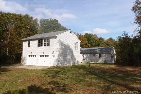 10362 Tyler Ln, Gloucester, VA 23061 photo 6
