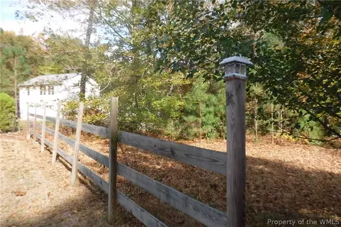 10362 Tyler Ln, Gloucester, VA 23061 photo 23