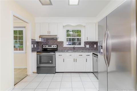 2 Susquehanna Ct, Hampton, VA 23669 photo 6