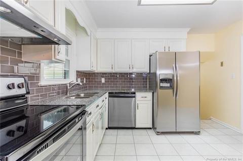 2 Susquehanna Ct, Hampton, VA 23669 photo 8