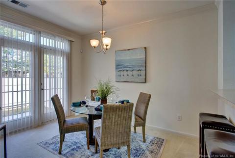 22 Stratum Way, Hampton, VA 23661 photo 4