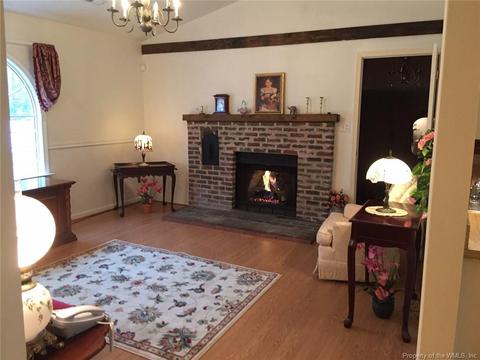 6277 Adams Hunt Dr, Williamsburg, VA 23188 photo 4