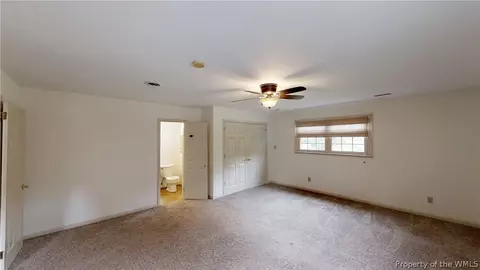 107 Willow Dr, Williamsburg, VA 23185 photo 3