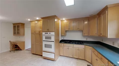 107 Willow Dr, Williamsburg, VA 23185 photo 12