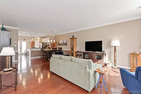109 Green St, Williamsburg, VA 23185 photo 3