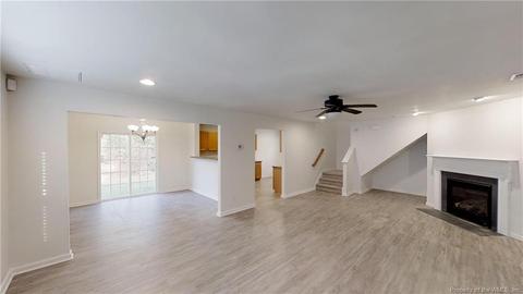 7412 Jeanne Dr, Gloucester, VA 23061 photo 2
