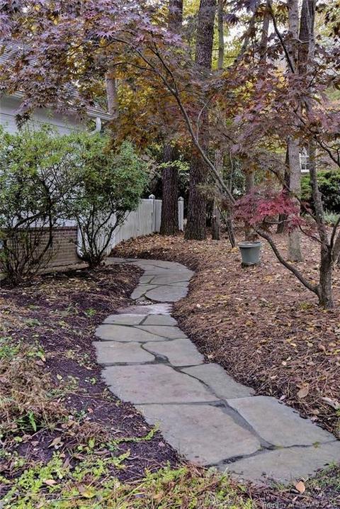 1104 Helmsley Rd, Williamsburg, VA 23185 photo 4