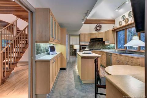 1104 Helmsley Rd, Williamsburg, VA 23185 photo 31