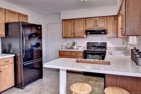 809 Lantern Pl, Williamsburg, VA 23185 photo 7