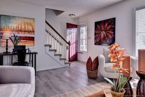 809 Lantern Pl, Williamsburg, VA 23185 photo 3