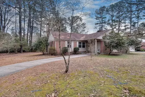 140 Berkeley Ln, Williamsburg, VA 23185 photo 2