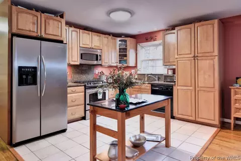 140 Berkeley Ln, Williamsburg, VA 23185 photo 11