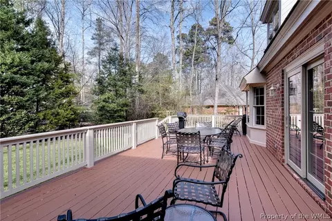 409 Yorkshire Dr, Williamsburg, VA 23185 photo 9