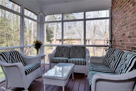 409 Yorkshire Dr, Williamsburg, VA 23185 photo 11