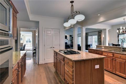 409 Yorkshire Dr, Williamsburg, VA 23185 photo 26