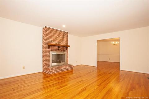 105 Bowstring Dr, Williamsburg, VA 23185 photo 5