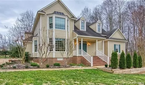 103 Harlech, Williamsburg, VA 23188 photo 1